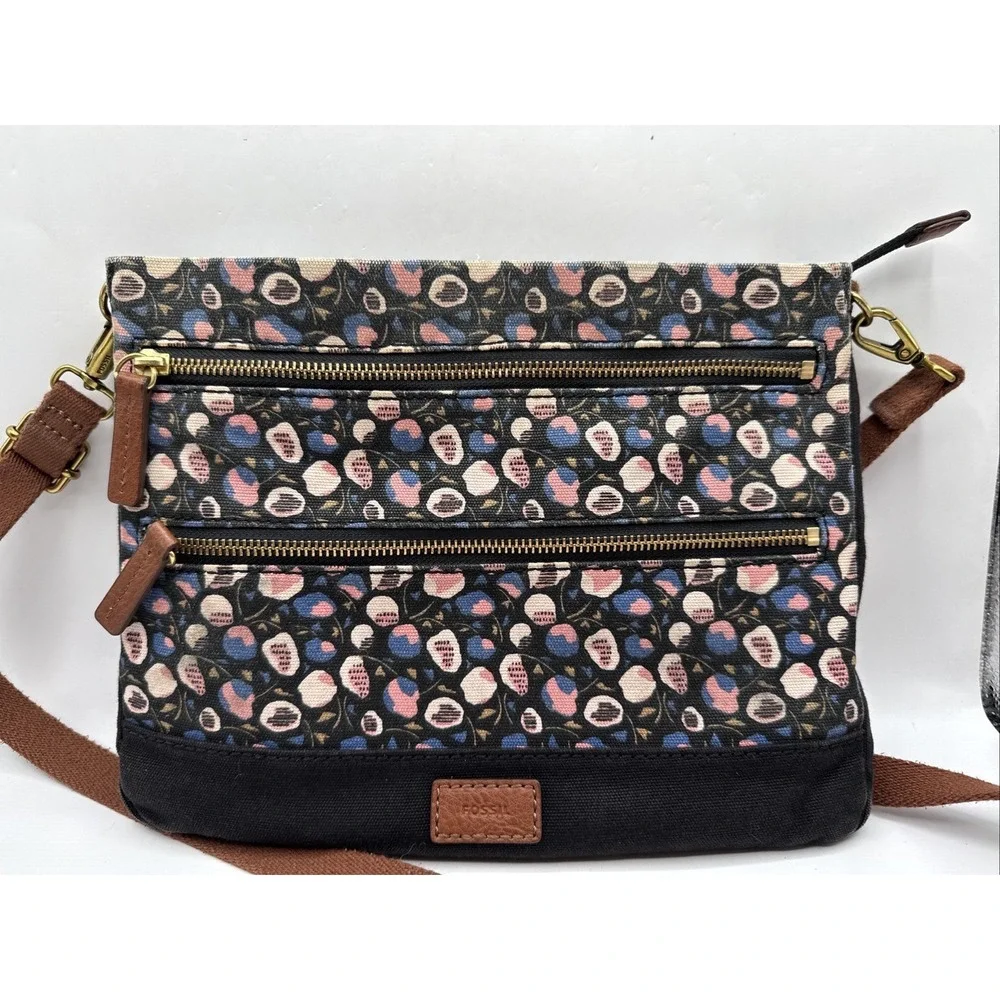 Fossil Crossbody Bag Handbag‎ Key Zipper Floral Canvas Black Multiple Pocket